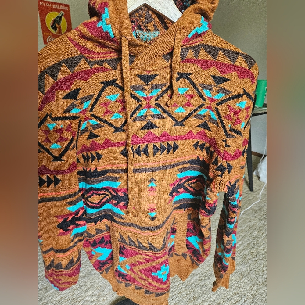 American Eagle Sweater Womens Medium Seriously Soft Aztec Pullover Medium
